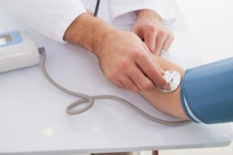 taierea primei zile de concediu medical loveste pacientii cronici si oncologici scrisoare deschisa catre bolojan nu e o corectie e painea pe o saptamana 695e01e953744