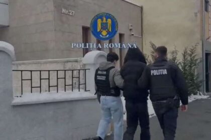 tanar cautat pentru omor in franta prins de politistii din cluj intr un centru comercial 6967ed285f206
