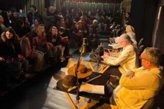 teatrul care trece bac ul la iasi literatura din manuale adusa pe scena pentru liceeni reactiile elevilor ne ajuta sa scapam de teama video 697181f1666cf