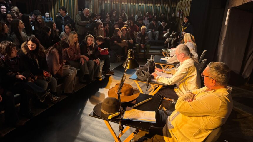 teatrul care trece bac ul la iasi literatura din manuale adusa pe scena pentru liceeni reactiile elevilor ne ajuta sa scapam de teama video 697181f1666cf