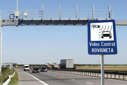tot ce trebuie sa stii despre rovinieta in 2026 cat scoti din buzunar unde poti plati si ce risti daca esti prins fara taxa de drum 6962c3899921a
