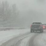 trafic aglomerat pe dn1 cu coloane de masini la comarnic busteni si sinaia cozi de de 7 kilometri 695905b763461