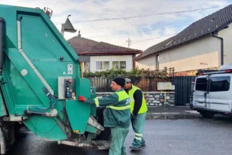 tragedie la iasi un angajat al unei firme de salubritate ucis sub rotile masinii de gunoi 695e76016e66e