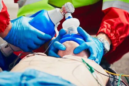 tragedie la un centru comercial din iasi o persoana este resuscitata 697c91f3d7e88