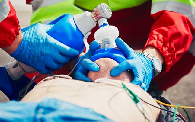 tragedie la un centru comercial din iasi o persoana este resuscitata 697c91f3d7e88