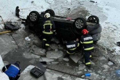 tragedie la vatra dornei un copil a murit iar mama si doi dintre frati lupta pentru viata in urma cumplitului accident 695e85245b7a9