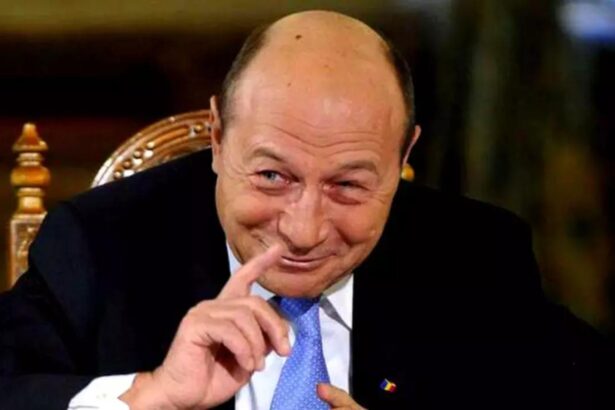 traian basescu lovit de un impozit de trei ori mai mare decat anul trecut toate taxele au crescut si romanii au fost coplesiti 69692d46a8524