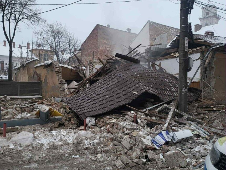 trei angajati ai mai victime ale unei explozii intr o anexa a politiei rutiere lugoj video 69675312f22b4