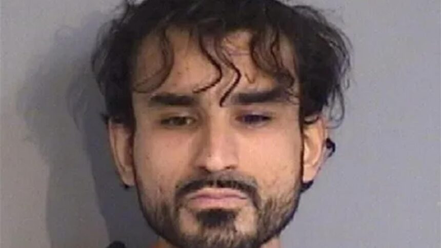 trei turisti au fost impuscati mortal la intamplare in apropiere de disney world florida pe suspect il cheama jihad video 696e00de92b8b