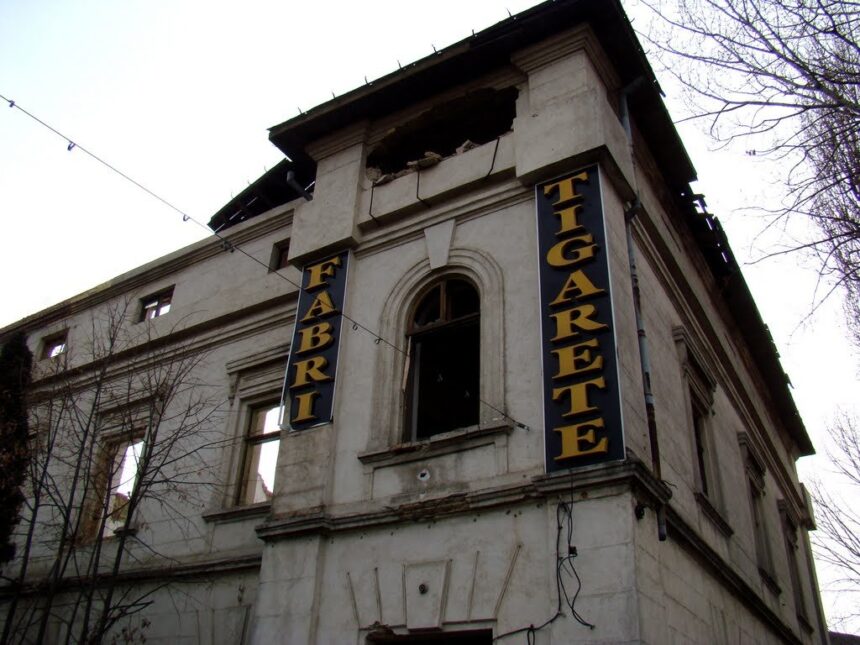 un barbat de 39 de ani gasit mort in fosta fabrica de tigarete politia lanseaza o ampla ancheta 6970e3c42e063