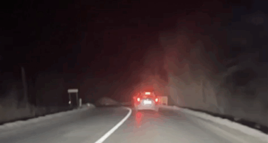 un copil de 12 ani din arad prins la volanul unei masini furate dupa o urmarire in trafic baiatul a condus in trei judete video 696e17c4a87bc