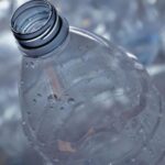 un pensionar sarman a ramas fara ajutor social dupa ce a declarat banii obtinuti din sticle reciclabile 695bbf0adaaa5