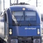 un roman a incercat sa fure un tren de pasageri in austria dar n a stiut sa l porneasca ce s a intamplat la sectia de politie 697775b76c89a