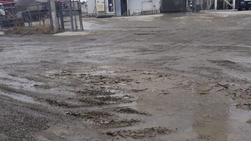 zece drumuri de modernizat in licitatie strazile in cauza se afla in zonele pacurari bucium si cug 6960658515742