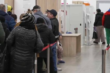 zeci de mii de romani au fost luati prin surprindere dupa plata taxelor au descoperit ca mai figureaza cu datorii la stat 695e4cb446187