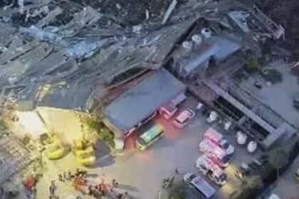 zeci de oameni ingropati de vii sub un munte de gunoaie un mort si 38 de disparuti dupa prabusirea unei gropi de gunoi din filipine 6960ab047b109