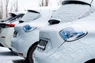 2026 cine trebuie sa curete locurile de parcare dupa ninsori ce spune legea si cine risca amenda 6995c5be3da81