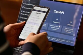 33 de angajati cfr acuzati de spaga ar fi apelat la chatgpt pentru sfaturi despre cum sa evite inchisoarea 69845dfc65d71