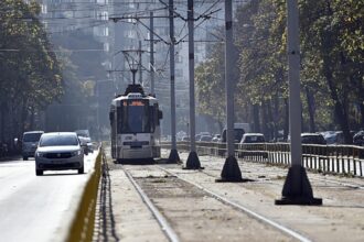 accident mortal in capitala pieton prins sub rotile unui tramvai pe soseaua colentina 69850c1ec14a5