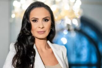 alexandra pacuraru mesaj de unitate pentru romani in ziua protestelor romania este suverana si suverana trebuie sa ramana 698da32de1547