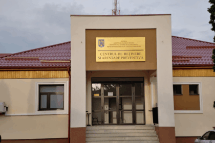 barbat aflat in arestul ipj maramures la spital dupa ce ar fi incercat sa se sinucida era suparat din cauza ca familia a refuzat sa il viziteze 699eb4e5f3d1b