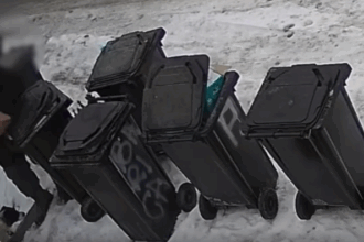 batran amendat dupa ce a legat un caine cu sarma si l a abandonat langa tomberoane 69a0548c060e9