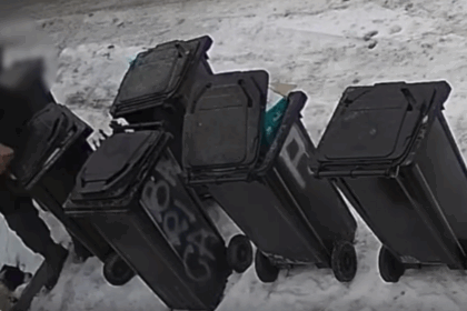 batran amendat dupa ce a legat un caine cu sarma si l a abandonat langa tomberoane 69a0548c060e9