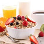 care este ora ideala pentru a lua micul dejun ce impact poate avea asupra sanatatii 69834333e98bd