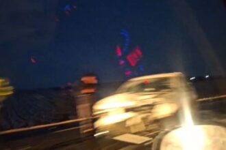 caz socant un sofer din iasi a lasat motorul pornit la masina azi dimineata si a plecat 7 minute s a trezit cu masina distrusa intr un accident rutier la letcani 6993201f8e859