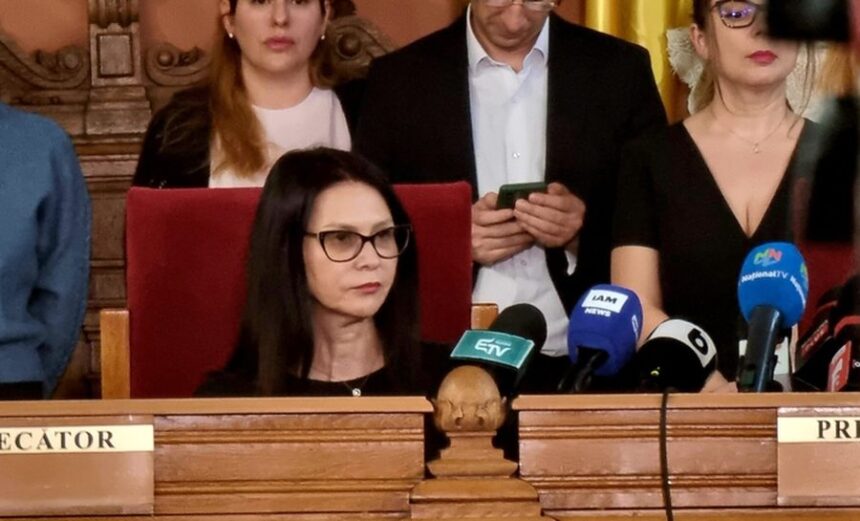 ce pensie va incasa judecatoarea ma suna lia ionela tudor 51 de ani va primi mai multi bani ca pensionara decat avea la curtea de apel 698da3104e1c7