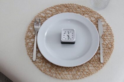 ce spune un renumit doctor despre beneficiile postului intermitent nu exista medicamente care sa aiba beneficii mai mari pentru creier ca postul intermitent 6992f872a2c40