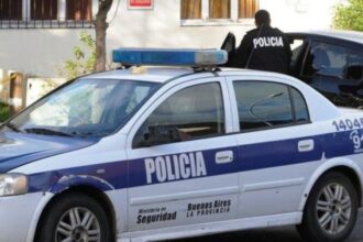 ciocniri violente ale muncitorilor aflati in greva generala cu politia in argentina 6997fbc3b3335