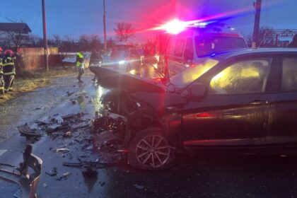 coliziune in judetul galati mai multi raniti dupa ce un autoturism a intrat pe contrasens 69851285a0fc2