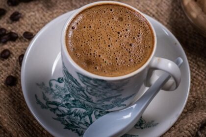 consumul zilnic de cofeina ar proteja creierul ce arata cel mai recent studiu 698adbf28b1df