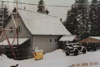 cum a ajuns armata romana agentie de turism vila ridicata ilegal la stana de vale cazarma militara inchiriata turistilor 69a0dcf49eb3a