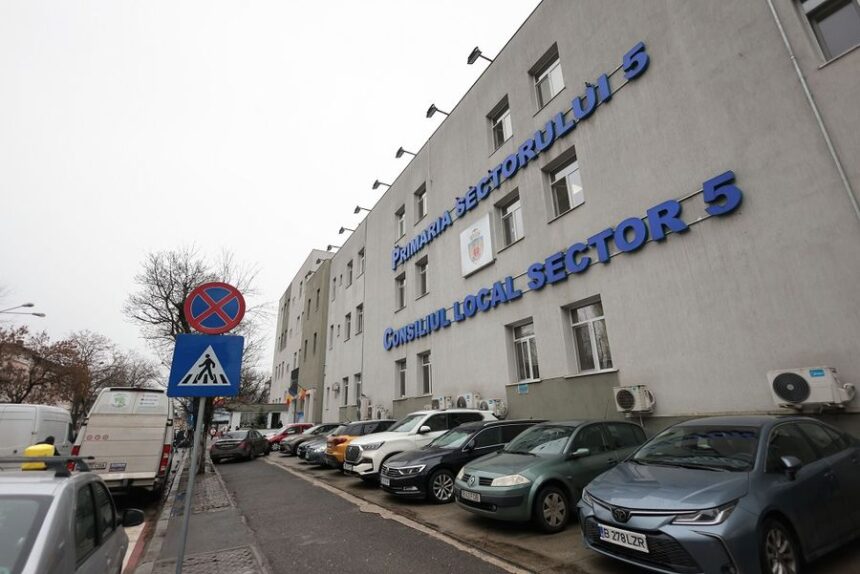 cum functiona reteaua spagilor imobiliare din sectorul 5 nepotul lui piedone si alti doi functionari din primarie retinuti 6987046ecf677