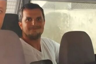 cum se lauda gaina fiul unui fost colonel dgipi cu pretul cocainei o iau cu 15 o dau cu 60 video 69891e6645ec7