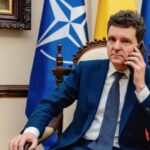 dan dungaciu nicusor dan a plecat observator si se va intoarce tot observator 699604f1a8f2f