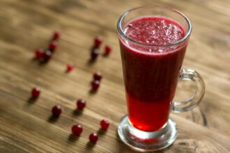 de ce este recomandat sa bei suc de merisoare ce efecte poate avea in organism 699da1c63fedf