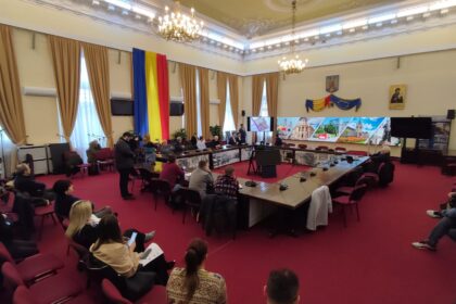 dezbatere pentru schimbarea la fata a copoului doua proiecte de amploare analizate ieri la primarie o miza de 50 de milioane de euro 69814cf4ccc3b