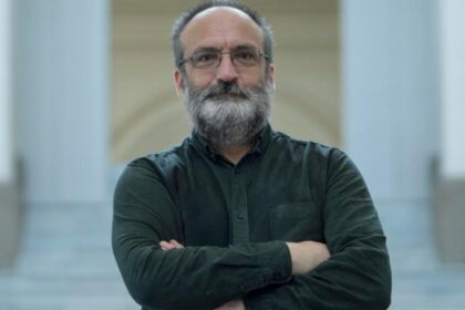 doliu in lumea presei a murit victor kapra unul dintre cei ai longevivi jurnalisti din presa economica si itc 6983b91186af7