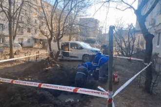 doreii de iasi in loc sa repare conducta de termoficare au fisurat o teava de gaz 69820ca5b9519