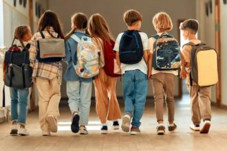 elevii din iasi revin la cursuri pe 23 februarie se incheie vacanta de schi si incepe modulul 4 69990edd311e1