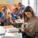 elevii pot folosi inteligenta artificiala la scoala un colegiu din iasi introduce reguli clare pentru folosirea ai are voie dar nu pentru a i substitui gandirea 699bbffd1aad8