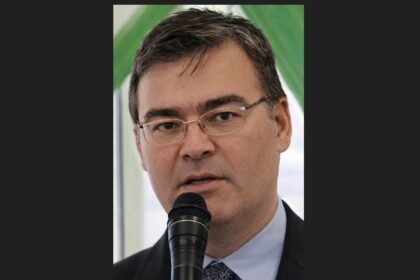 era ultimul la care m as fi gandit a avut o poveste foarte trista cine a fost universitarul iesean mentionat in dosarele epstein decedat intre timp era chimist cu master in teolo 69815af8634a3