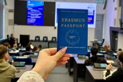 erasmus pentru elevii si profesorii ieseni trei institutii primesc finantare europeana doua din acestea sunt din podu iloaiei 6983b0987d1a4