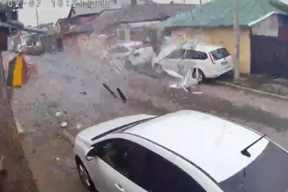 exclusiv momentul exploziei din capitala imagini socante video 698772f43c807