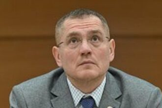 fost ministru adjunct rus al justitiei gasit mort in baie inca un deces suspect in randul fostilor oficiali de la moscova 69874edf076b6