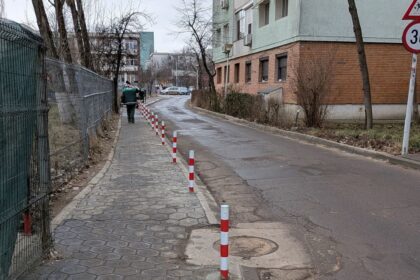 foto trotuarul de pe aleea decebal redat pietonilor 69848e169a865