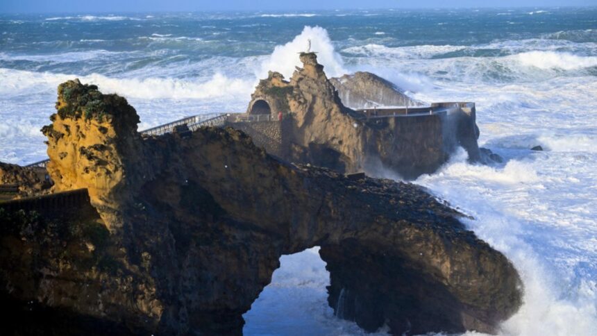 furtuna nils loveste europa rafale de 200 km h in franta cod rosu in italia si spania 698dc08b277c2